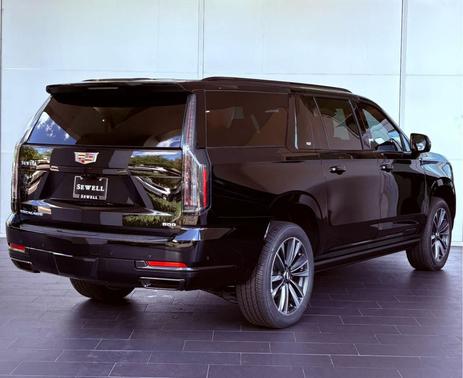 2025 Cadillac Escalade ESV Sport