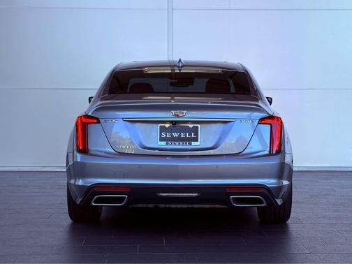 2023 Cadillac CT5 Luxury