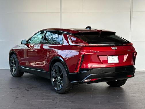 2024 Cadillac LYRIQ Sport