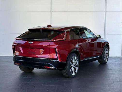 2024 Cadillac LYRIQ Luxury