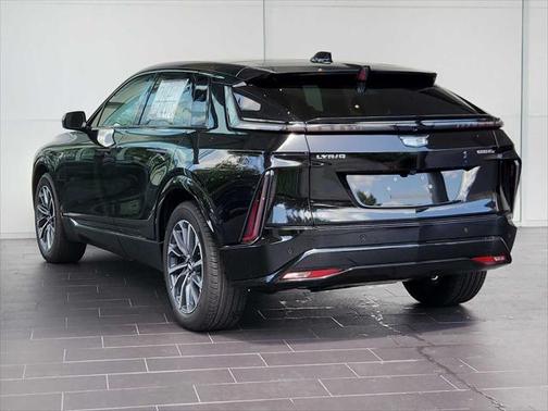 2025 Cadillac LYRIQ Sport