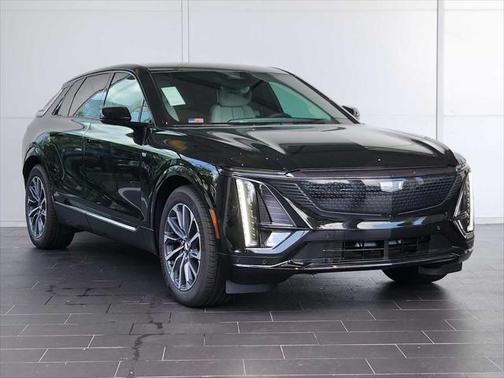2025 Cadillac LYRIQ Sport