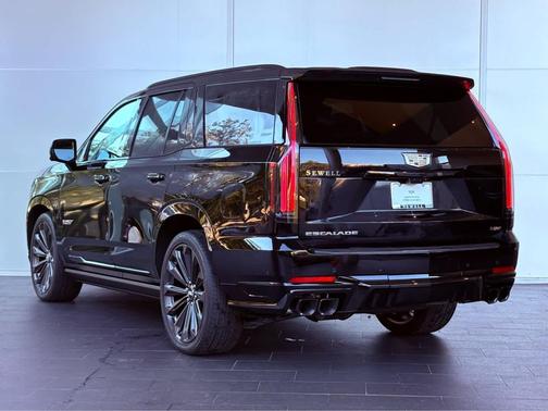 2025 Cadillac Escalade V-Series