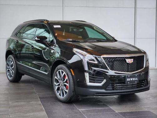 2025 Cadillac XT5 Sport