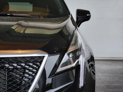 2025 Cadillac XT5 Sport
