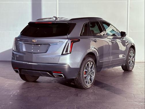 2023 Cadillac XT5 Sport