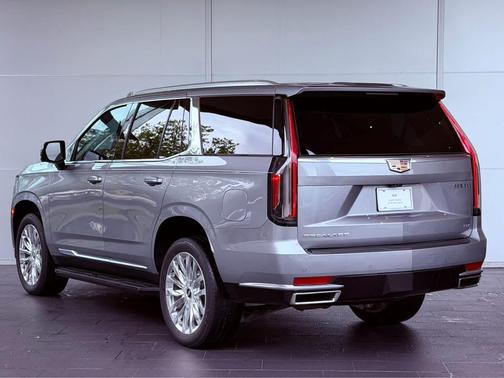 Argent Silver Metallic 2023 Cadillac Escalade Premium Luxury
