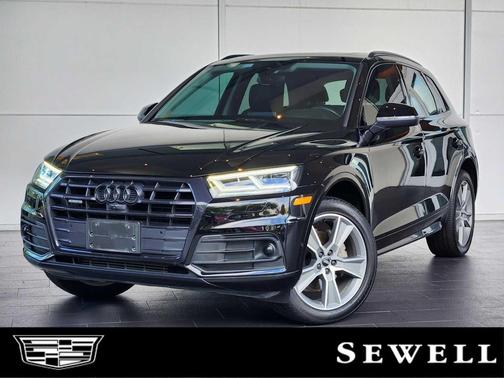 2020 Audi Q5 45 Prestige