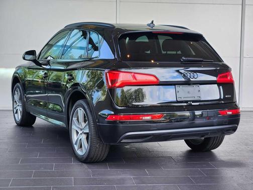 2020 Audi Q5 45 Prestige