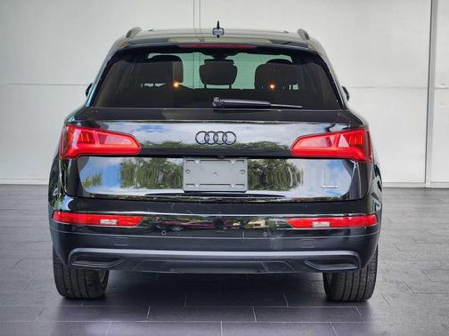 2020 Audi Q5 45 Prestige