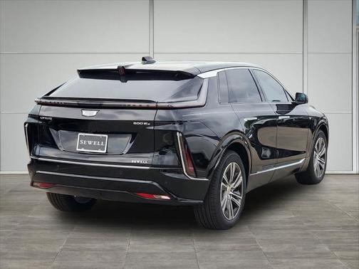 2025 Cadillac LYRIQ Luxury