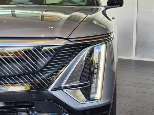 2025 Cadillac LYRIQ Luxury w/1SC