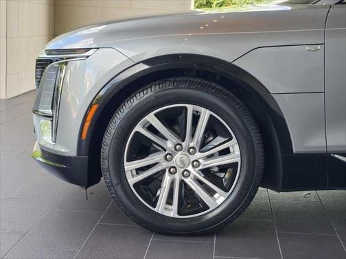 2024 Cadillac LYRIQ Tech w/1SA