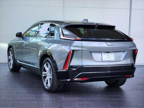 2024 Cadillac LYRIQ Tech w/1SA
