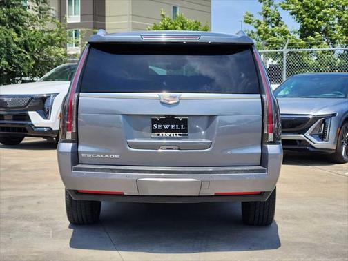 2018 Cadillac Escalade ESV Platinum