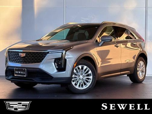 2024 Cadillac XT4 Luxury