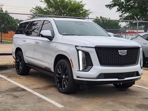 Vibrant White Tricoat 2026 Cadillac Escalade Sport Platinum
