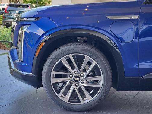 2026 Cadillac VISTIQ Sport