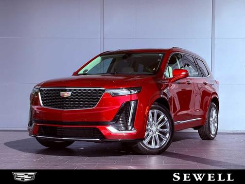 2025 Cadillac XT6 Premium Luxury FWD