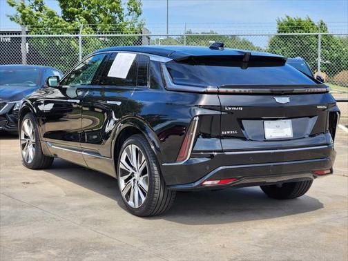 2024 Cadillac LYRIQ Luxury w/1SE