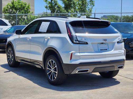 2025 Cadillac XT4 Sport