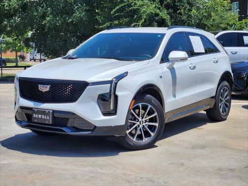 2025 Cadillac XT4 Sport