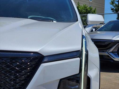 2025 Cadillac XT4 Sport