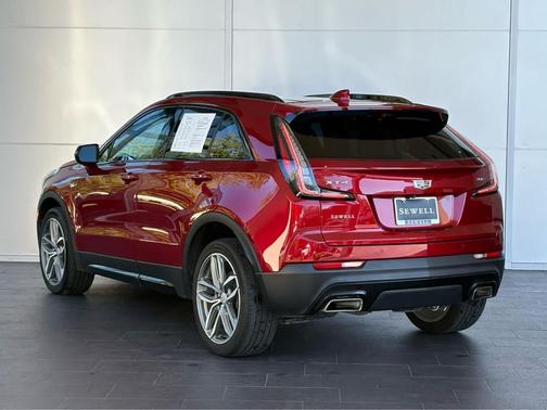 2023 Cadillac XT4 Sport