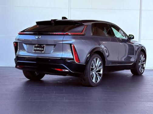 2023 Cadillac LYRIQ Luxury