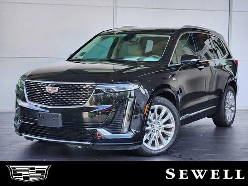 2023 Cadillac XT6 Premium Luxury FWD