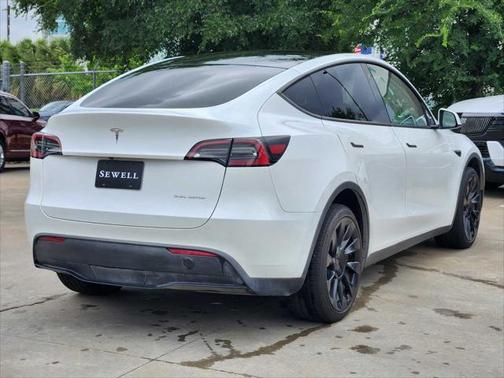 2023 Tesla Model Y AWD