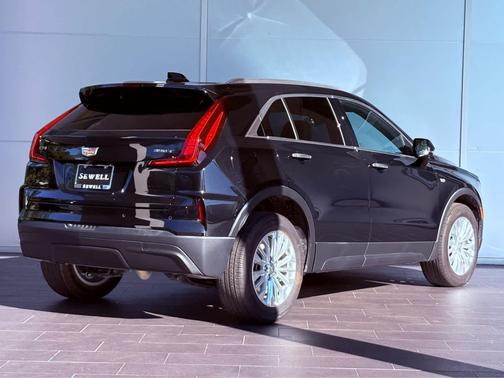 2024 Cadillac XT4 Luxury