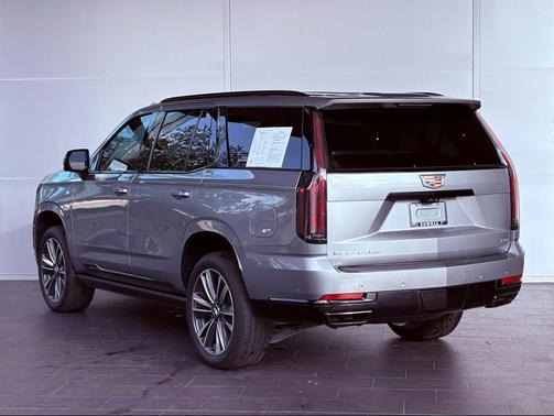 2025 Cadillac Escalade Sport