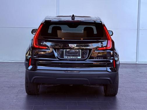 2024 Cadillac XT4 Luxury