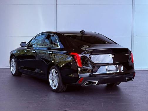 2023 Cadillac CT4 Luxury
