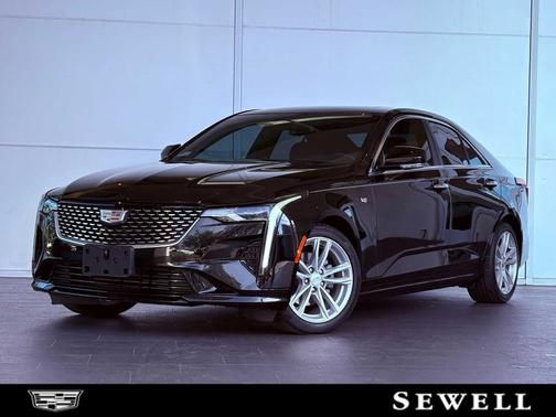 2023 Cadillac CT4 Luxury