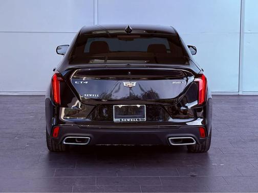 2023 Cadillac CT4 Luxury