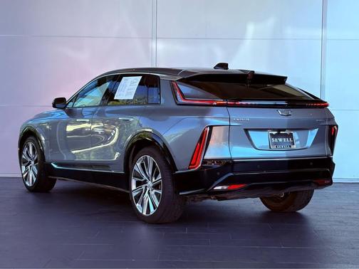 2024 Cadillac LYRIQ Luxury