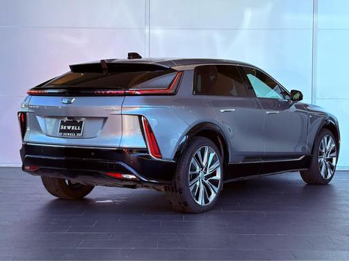 2024 Cadillac LYRIQ Luxury