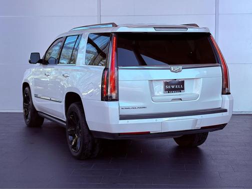 2015 Cadillac Escalade Premium