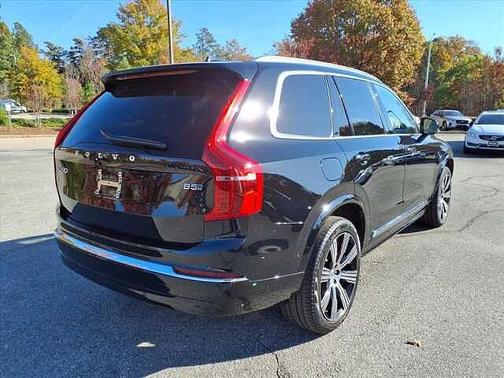 2024 Volvo XC90 Plus