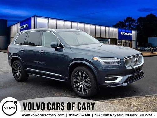 2023 Volvo XC90 Plus