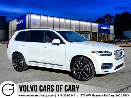 2023 Volvo XC90 Plus