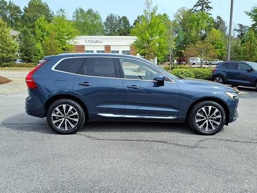 Denim Blue 2023 Volvo XC60 Plus
