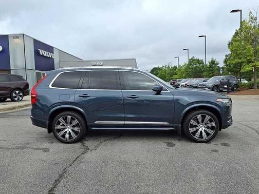 2024 Volvo XC90 Plus