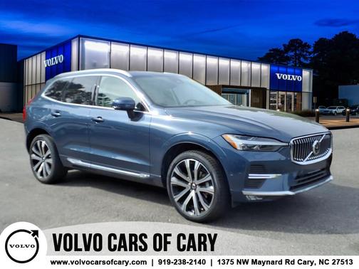 2023 Volvo XC60 B5 FWD Ultimate Bright