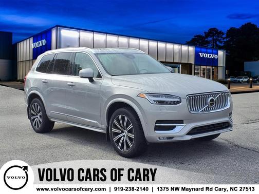 2024 Volvo XC90 B5 Plus Bright
