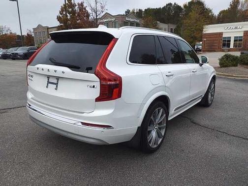 2022 Volvo XC90 T6 AWD Inscription 7 Seater