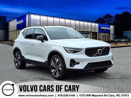 2023 Volvo XC40 Plus
