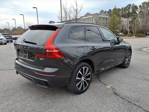 2023 Volvo XC60 Plus